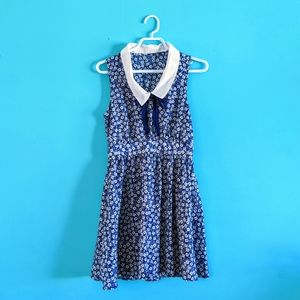 Forever 21 Blue Floral Dress Peter Pan Collar S